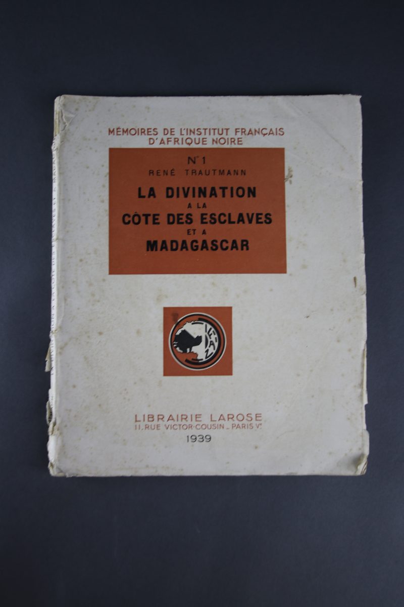 La divination de la Côte des esclaves et à Madagascar